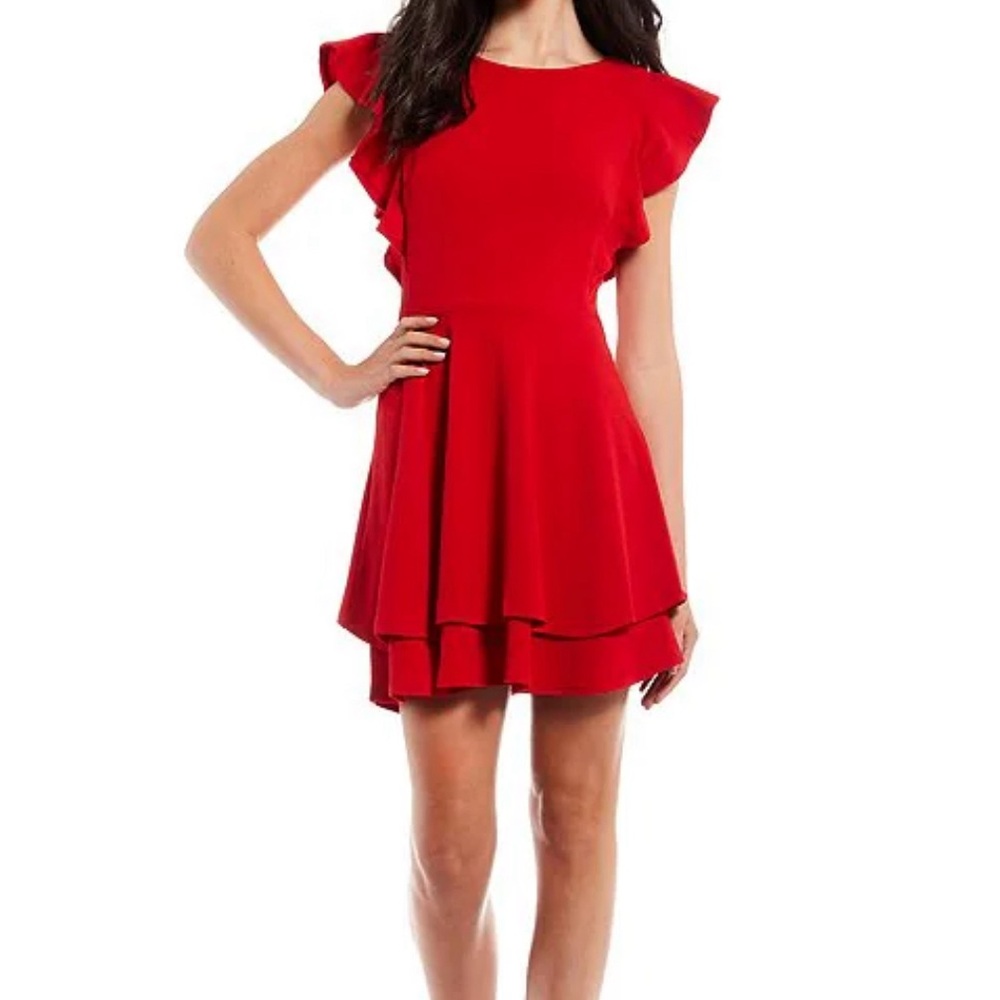 Midnight Doll
Flutter Sleeve Double-Hem Fit & Flare Dress